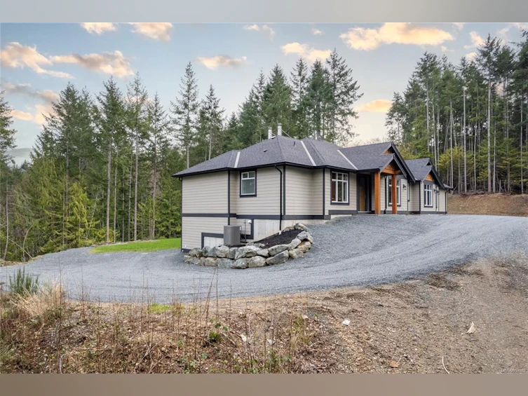 1180 Meadowood Way, Qualicum Beach, BC, V9K 2S4 - 72