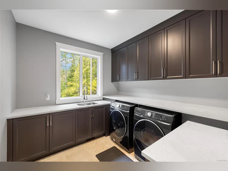 1180 Meadowood Way, Qualicum Beach, BC, V9K 2S4 - 33