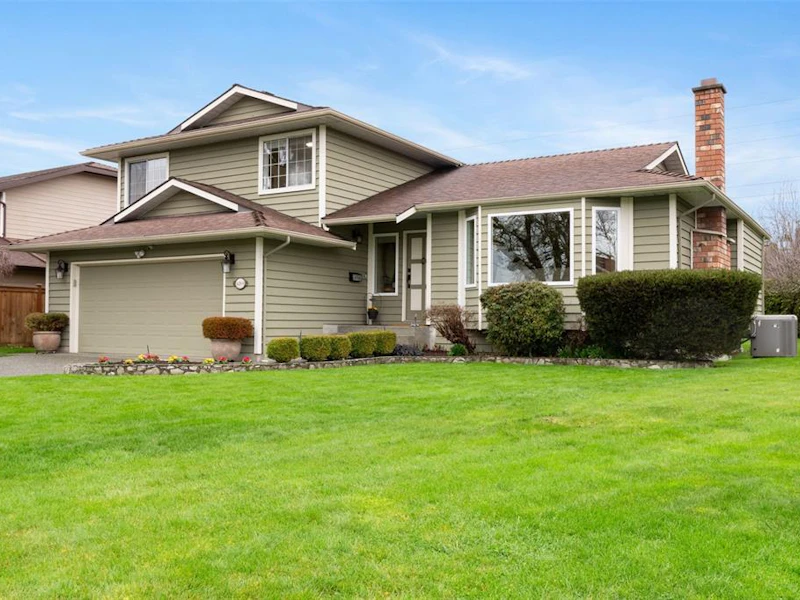 4269 Panorama Place, Saanich BC V8X 5A9