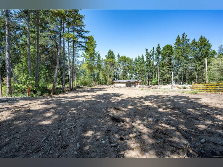 LOT-C Wembley Road, French Creek, BC, V9P 2E6 - 9