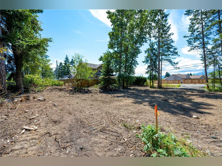 LOT-B Wembley Road, French Creek, BC, V9P 2E6 - 4