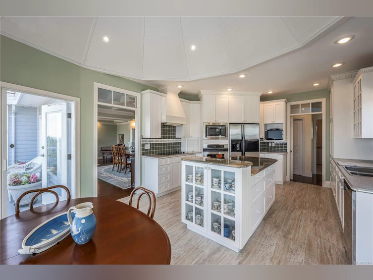 3490 Redden Road, Fairwinds, BC, V9P 9H3 - 14