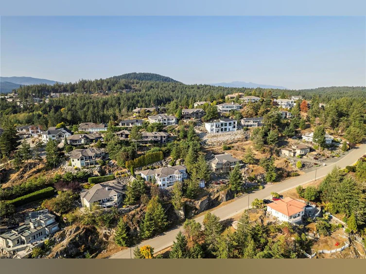 3490 Redden Road, Fairwinds, BC, V9P 9H3 - 45