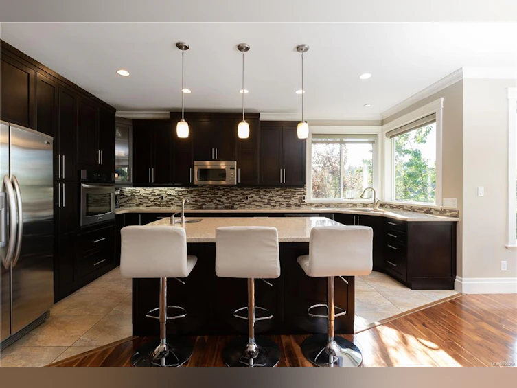 375 Point Ideal Drive, Lake Cowichan, BC, V0R 2G0 - 6