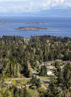 7468 High Ridge Crescent