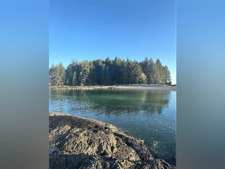0 Francis Island, Ucluelet, BC, V0R 3A0 - 23