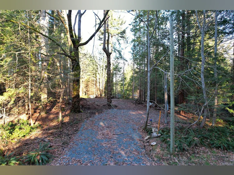 Lt 37 Spruce Avenue, Gabriola Island, BC, V0R 1X1 - 2