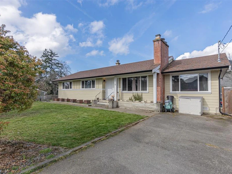 6978 West Coast Road, Sooke BC V9Z 0V1