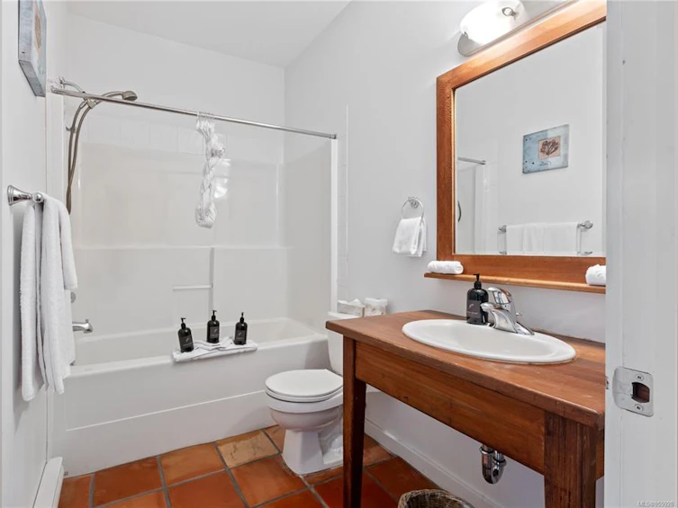 809-1971 Harbour Drive, Ucluelet, BC, V0R 3A0 - 6