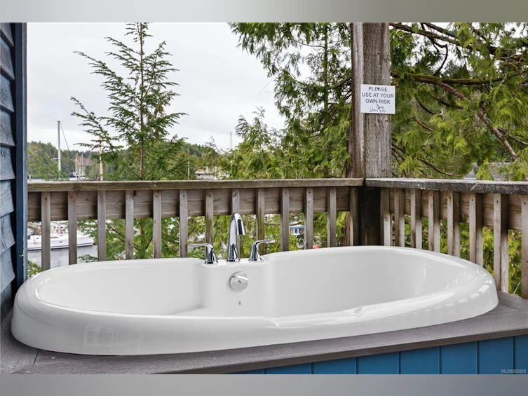 809-1971 Harbour Drive, Ucluelet, BC, V0R 3A0 - 19