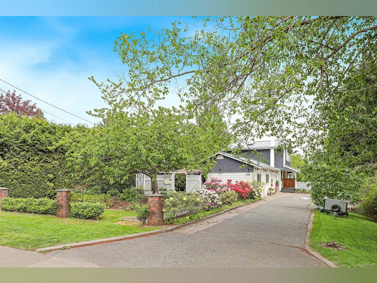 546 Pritchard Road, Comox, BC, V9M 3K1