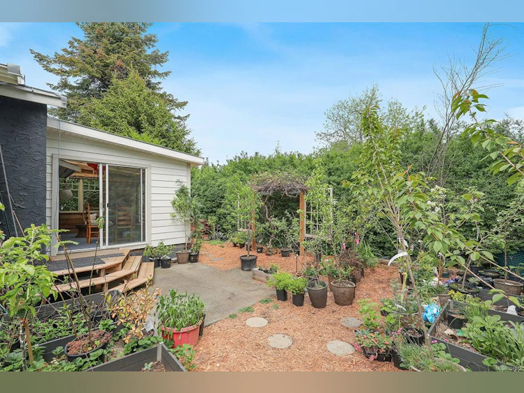 546 Pritchard Road, Comox, BC, V9M 3K1 - 35