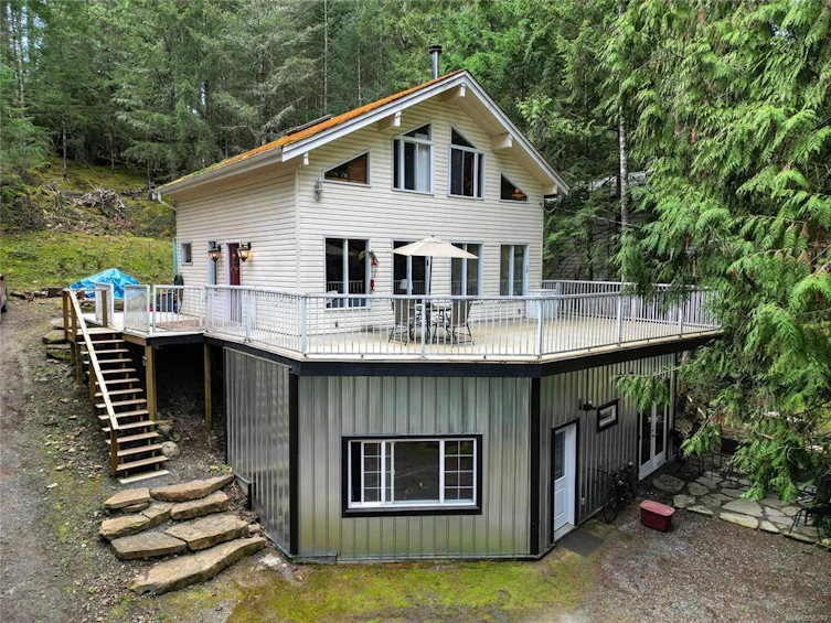 314 Mariners Way, Mayne Island, BC, V0N 2J2