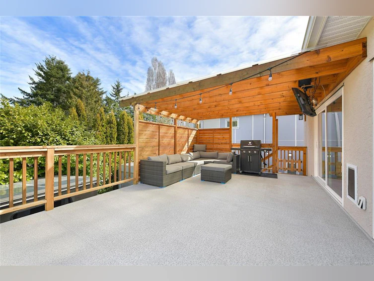 1112 Craigflower Road, Esquimalt, BC, V9A 2Y1 - 15