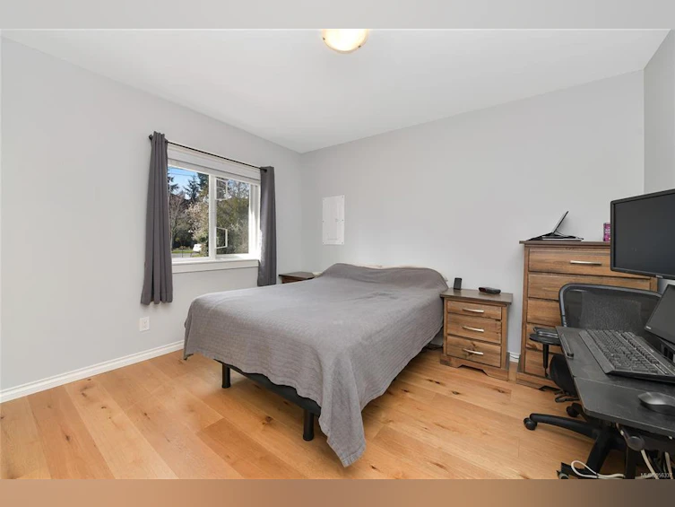 1112 Craigflower Road, Esquimalt, BC, V9A 2Y1 - 18