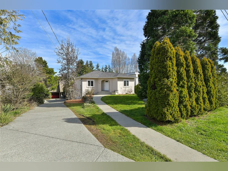 1112 Craigflower Road, Esquimalt, BC, V9A 2Y1 - 30