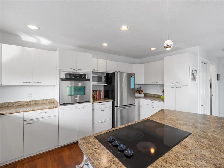 3019 Hammond Bay Road, Nanaimo, BC, V9T 1E1 - 19