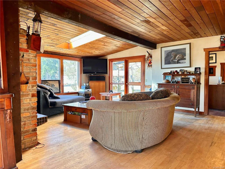 243 Cape Mudge Road, Quadra Island, BC, V0P 1N0 - 8