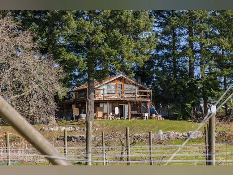 243 Cape Mudge Road, Quadra Island, BC, V0P 1N0 - 70