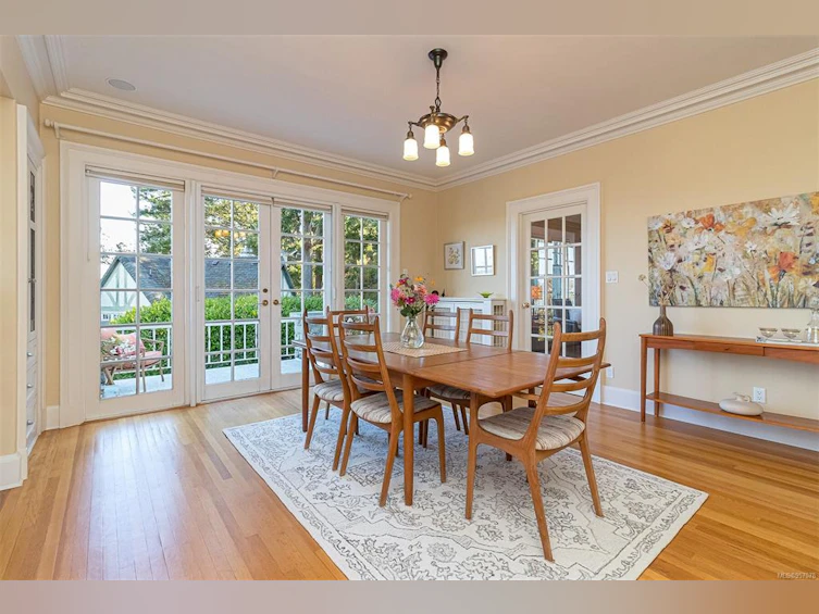 50 Sylvan Lane, Oak Bay, BC, V8S 2K8 - 11