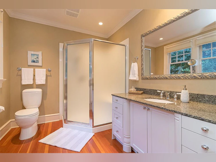 50 Sylvan Lane, Oak Bay, BC, V8S 2K8 - 28