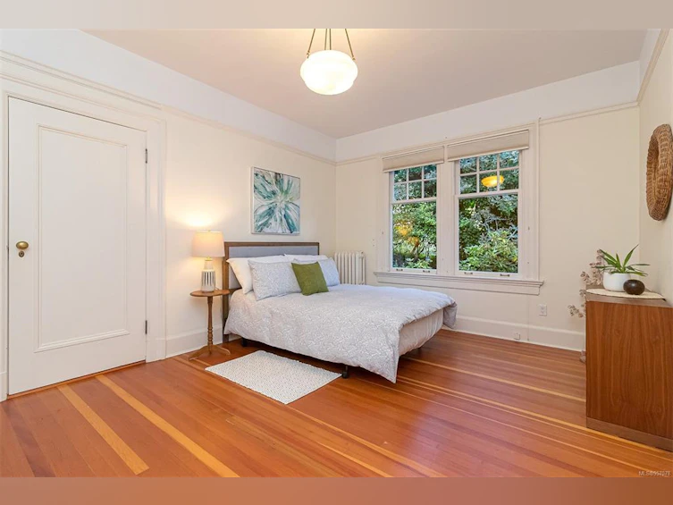 50 Sylvan Lane, Oak Bay, BC, V8S 2K8 - 30