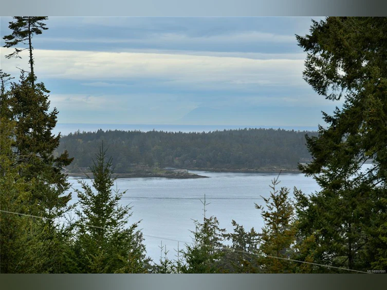 488 Mckercher Road, Mayne Island, BC, V0N 2J2 - 81