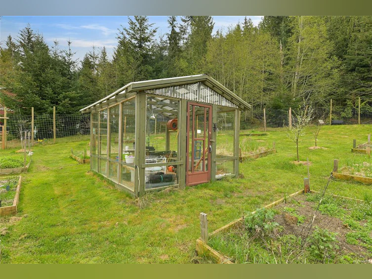 488 Mckercher Road, Mayne Island, BC, V0N 2J2 - 93