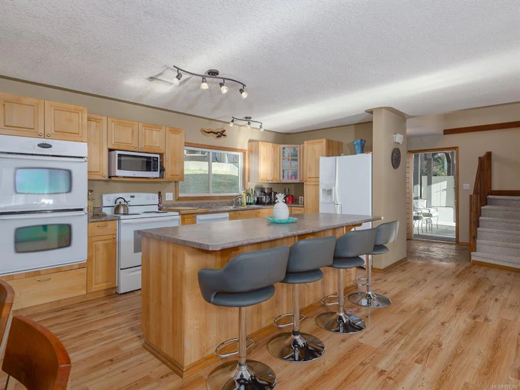 8682 Stirling Arm Drive, Port Alberni, BC, V9Y 9E2 - 6