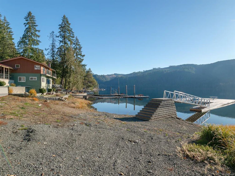 8682 Stirling Arm Drive, Port Alberni, BC, V9Y 9E2 - 43