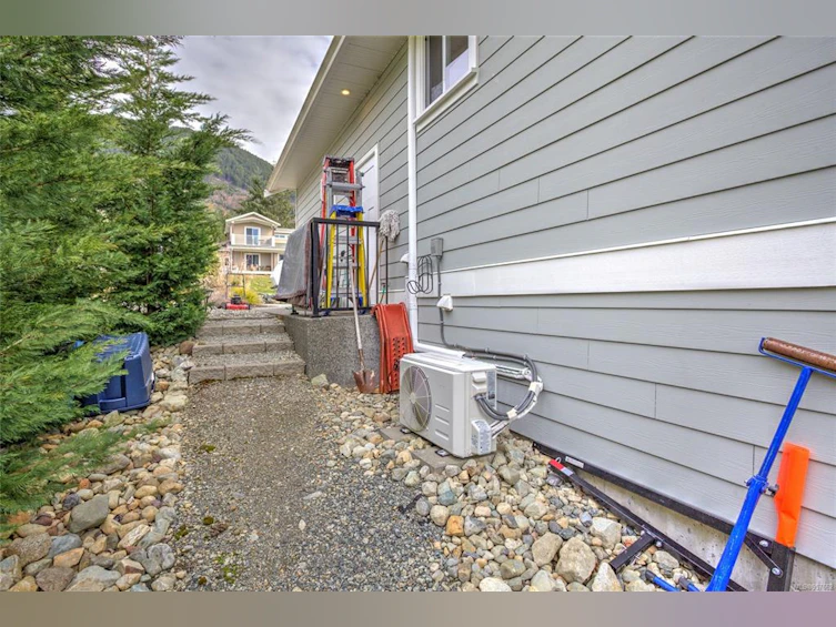 94 Beech Crescent, Lake Cowichan, BC, V0R 2G1 - 68