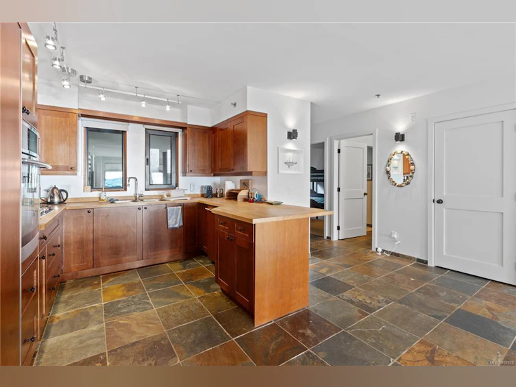 106-554 Marine Drive, Ucluelet, BC, V0R 3A0 - 13