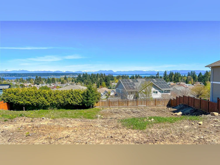 610 Mariner Drive, Campbell River, BC, V9W 1V9 - 4