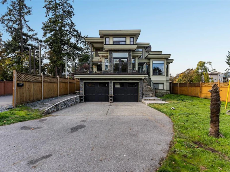 669 Rockingham Road, Langford BC V9B 3N9