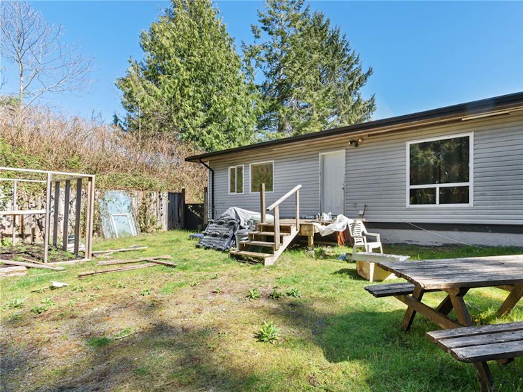 288 Albion Crescent, Ucluelet, BC, V0R 3A0 - 40