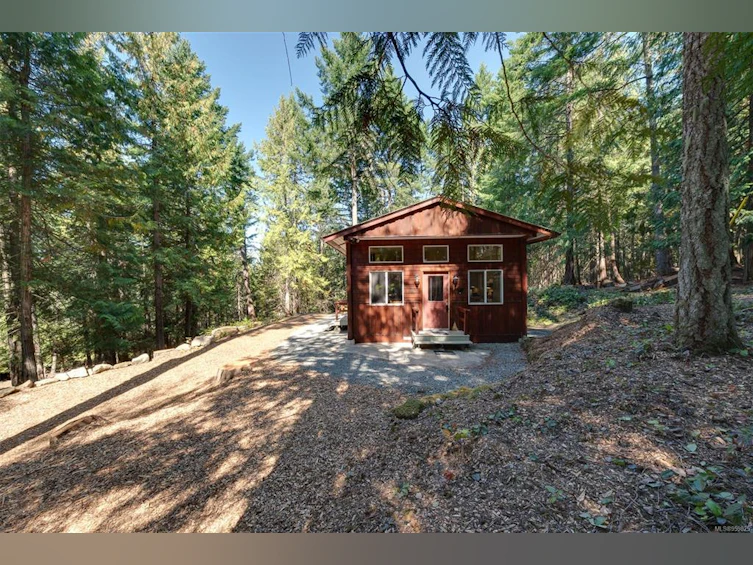 332 Deacon Hill Road, Mayne Island, BC, V0N 2J2 - 8