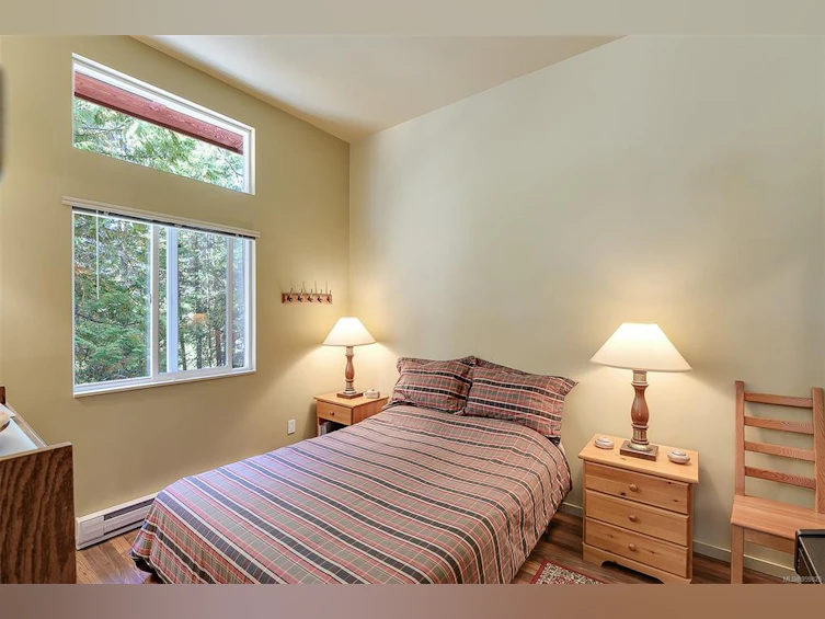 332 Deacon Hill Road, Mayne Island, BC, V0N 2J2 - 16