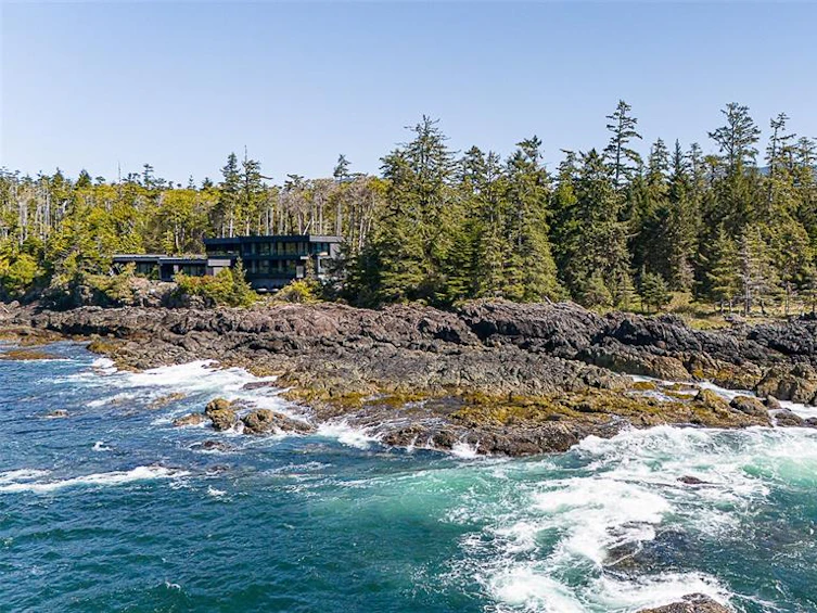 812 Odyssey Lane, Ucluelet, BC, V0R 3A0 - 16