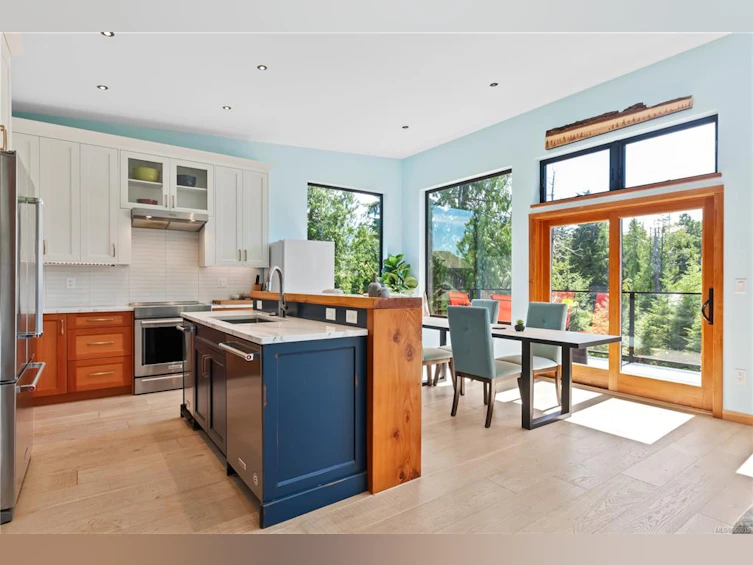 1165 Coral Way, Ucluelet, BC, V0R 3A0 - 5