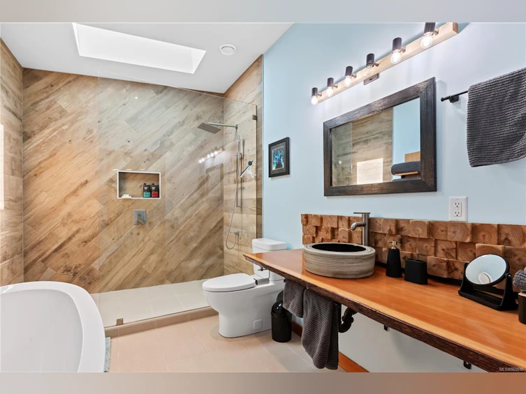 1165 Coral Way, Ucluelet, BC, V0R 3A0 - 14