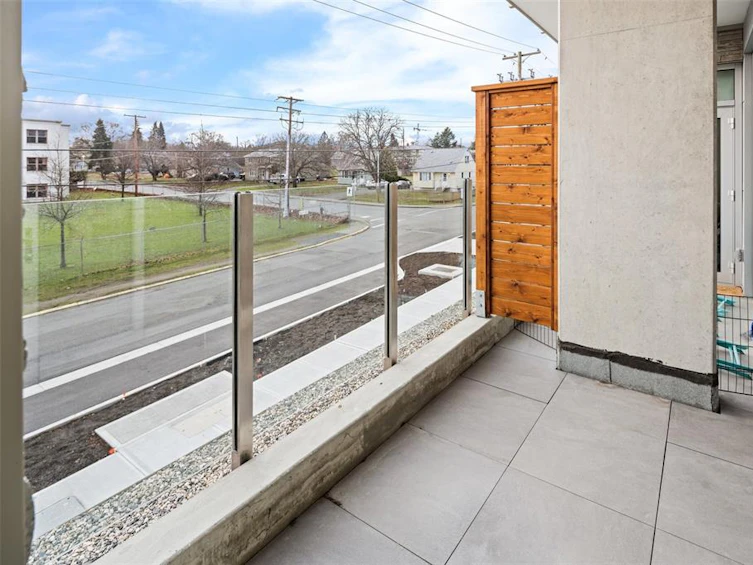 410-916 Lyall Street, Esquimalt, BC, V9A 5E6 - 19