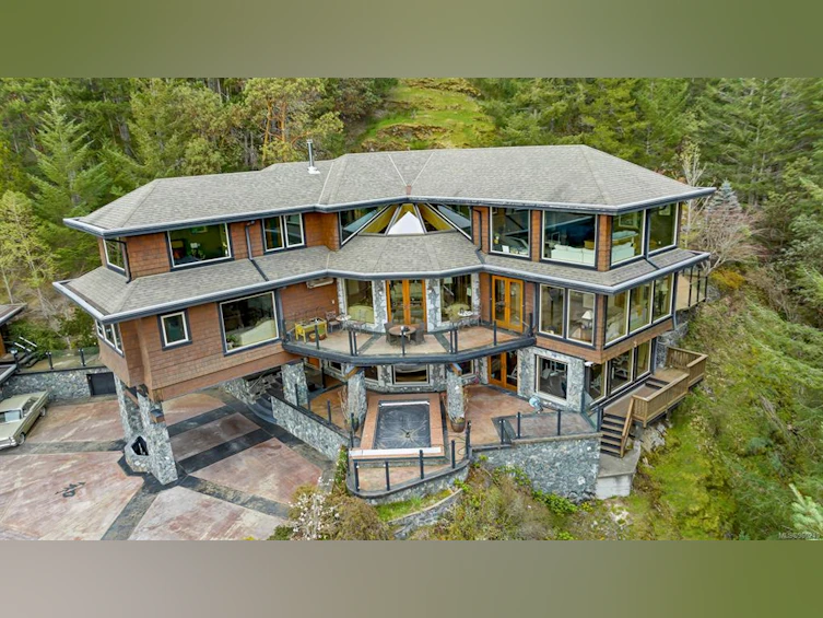 4948 Nagle Road, Sooke, BC, V9Z 1C7