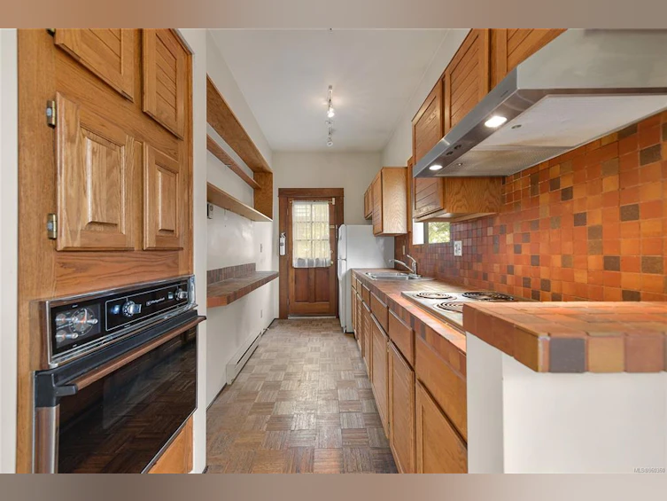 1142 Oscar Street, Victoria, BC, V8V 2X4 - 5