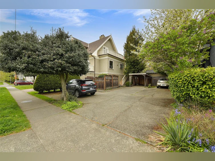 1142 Oscar Street, Victoria, BC, V8V 2X4 - 31