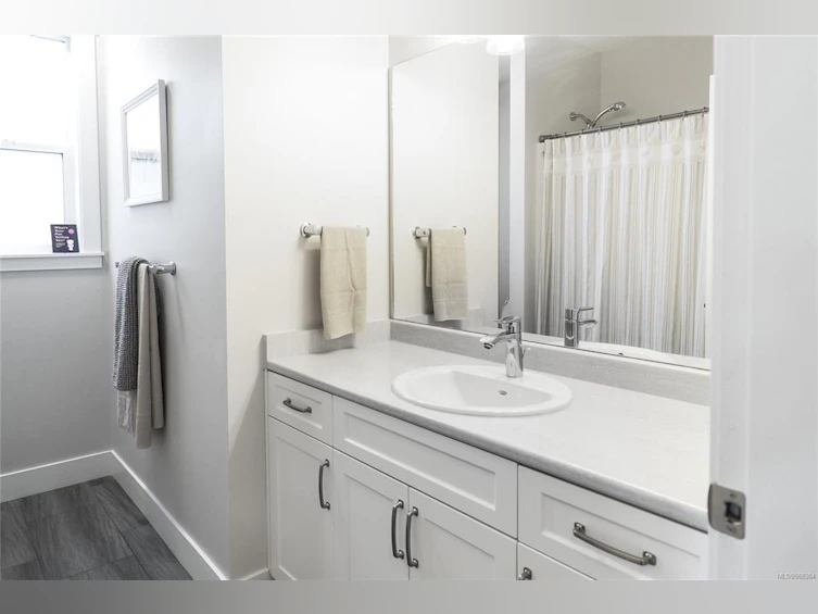 37-200 Nikola Road, Campbell River, BC, V9W 6H9 - 14