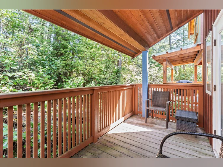 1027 Tyee Terrace, Ucluelet, BC, V0R 3A0 - 2