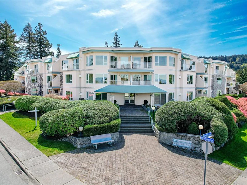 305 - 4965 Vista View Crescent, Nanaimo BC V9V 1S1