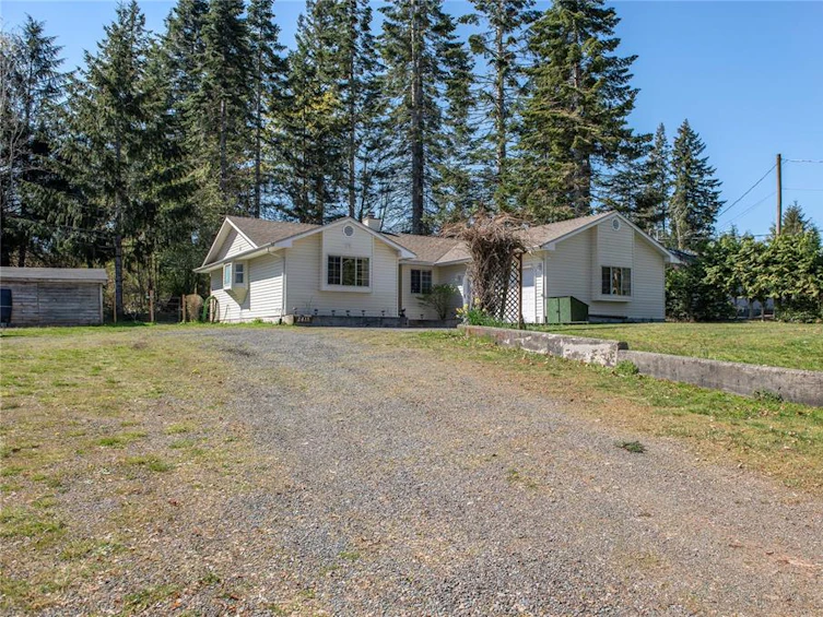 2413 Catherwood Road, Black Creek, BC, V9J 1J3 - 2
