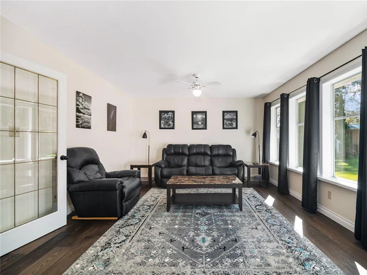 2413 Catherwood Road, Black Creek, BC, V9J 1J3 - 5