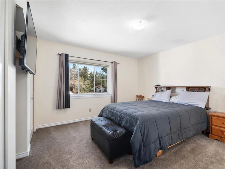 2413 Catherwood Road, Black Creek, BC, V9J 1J3 - 14